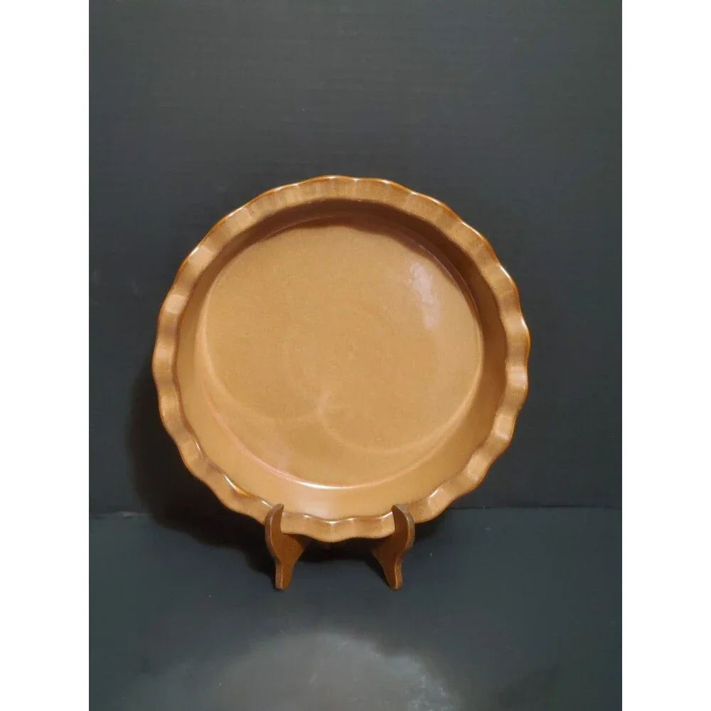 Target Threshold Stoneware Pie Dish Caramel Tan Scalloped Ruffled 10.5
